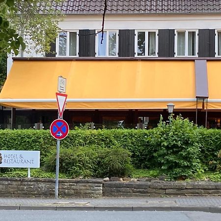 Hotel Und Restaurant Zeus Вольфсбург Экстерьер фото